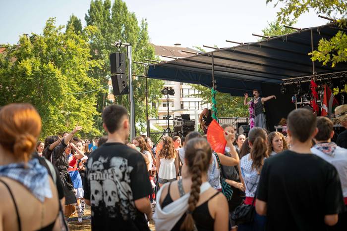 Kuadrillak protagonista Amur 101 1755188731655