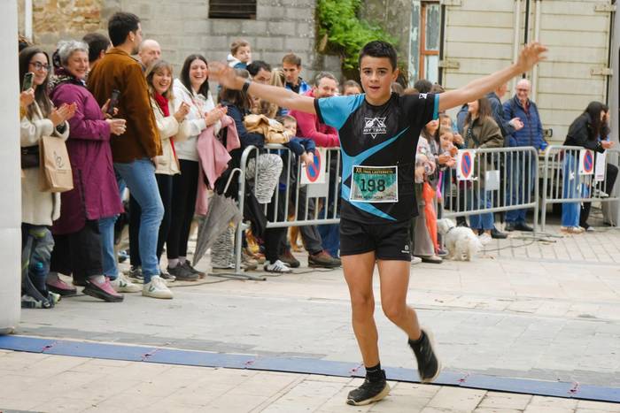 Hirurehundik gora korrikalar 34 1761471892540