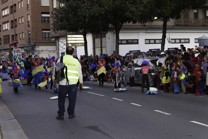 Mozorro koloretsuek ziprizti 41 1488187130921