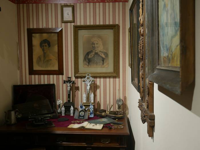 Eletik alera, Europako hizku 86 1759330645386