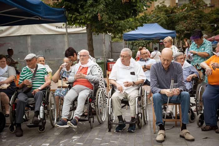 Haur eta nagusiak izan dira  47 1755092634968