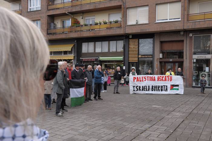 Palestinako genozidioaren bi 28 1766332160224