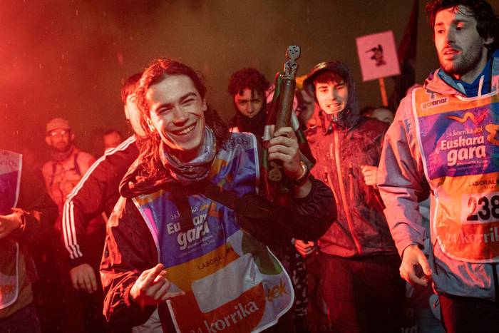 Aldarrikapenez eta pirotekni 17 1774598152030