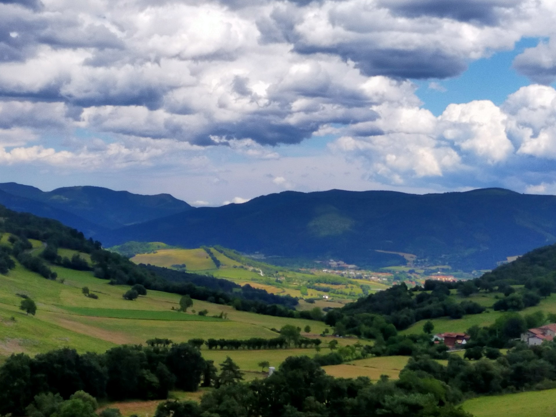 Gure lurra