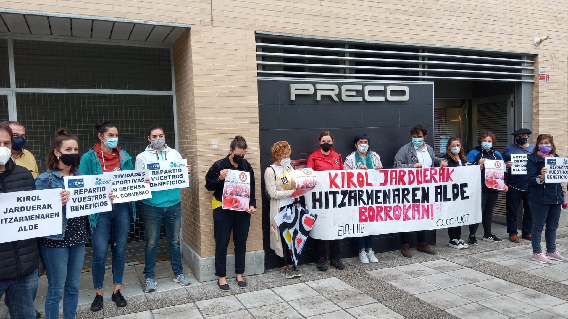 Urriaren 7tik aurrera bost lanuzte deitu dituzte kirol jarduerak eskaintzen dituzten enpresen sektorean