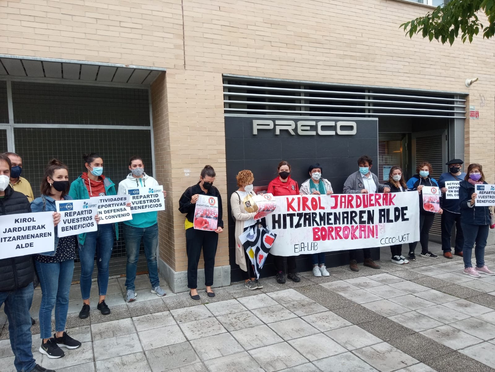 Urriaren 7tik aurrera bost lanuzte deitu dituzte kirol jarduerak eskaintzen dituzten enpresen sektorean