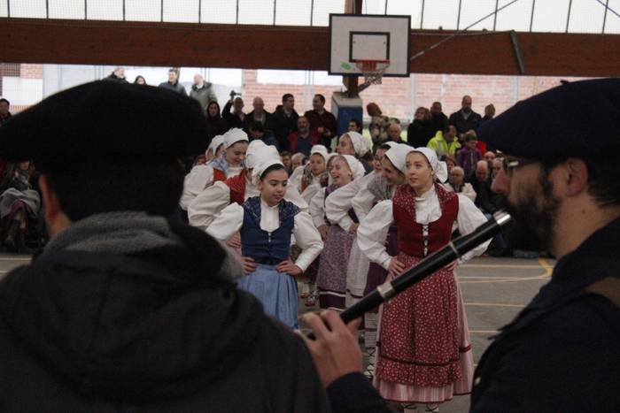 Dantzari Egunak herriguneko  39 1521467082100