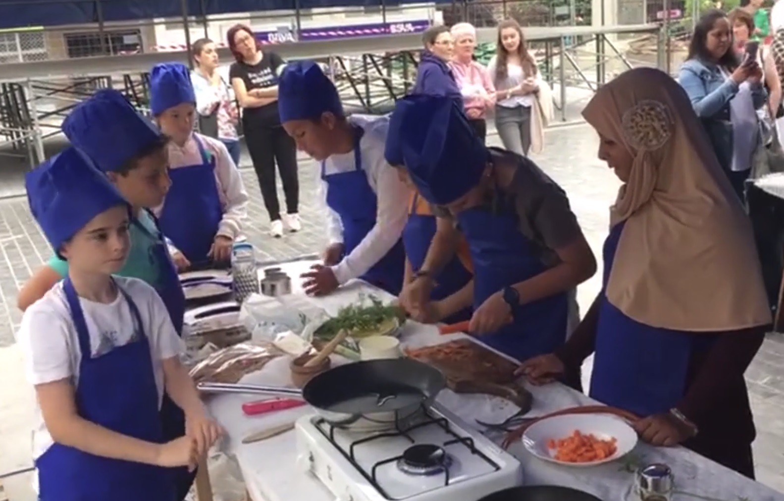 Amurrioko ikasleek Master Txiki gastronomia jardueran hartuko dute parte bigarren urtez jarraian