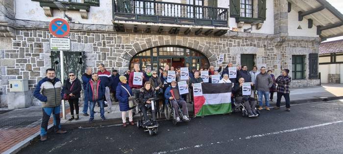 Tren-zerbitzu irisgarri bate 11 1764606134938