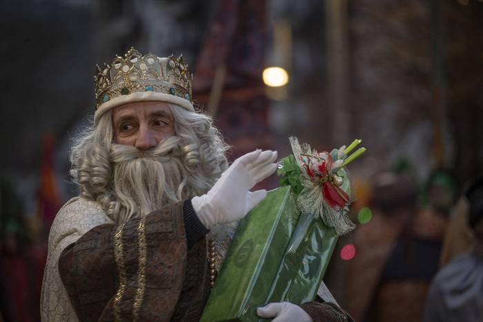 Hiru Errege Magoek ilusioz b 13 1767696937347