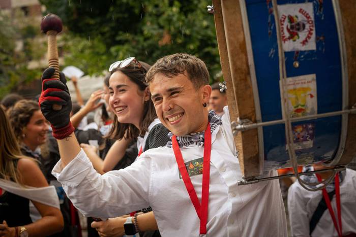 Lehertu da festa-giroa Amurr 33 1755025681967