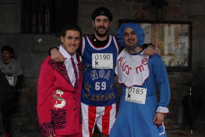 350 lagunetik gora batu dira 15 1514737247842