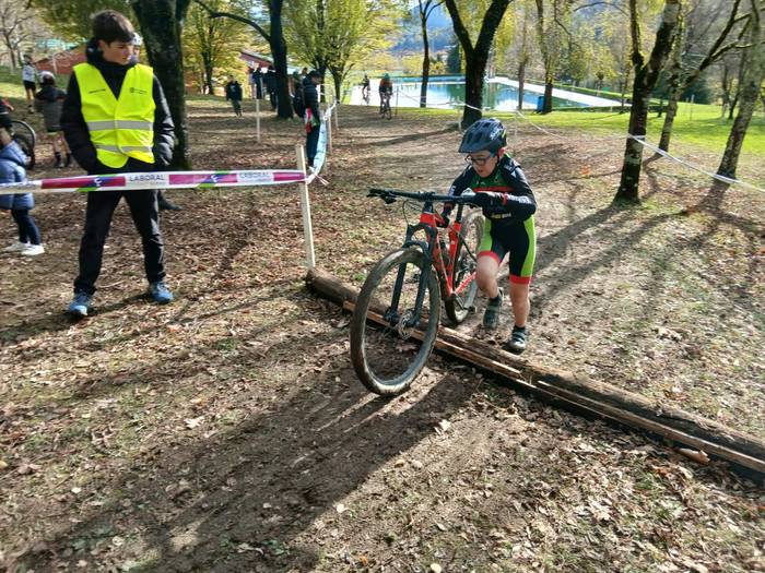 Ellakuri zirkuitu labainkorr 34 1763997995826