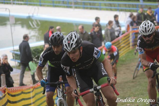 Nazioarteko Ziklokrosean esk 76 1509385439817