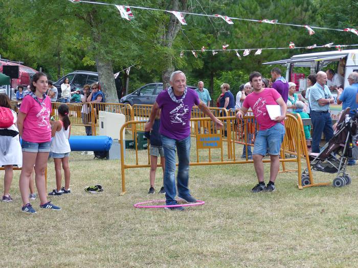 Jende ugari bildu zen Ama Zu 26 1565382434636