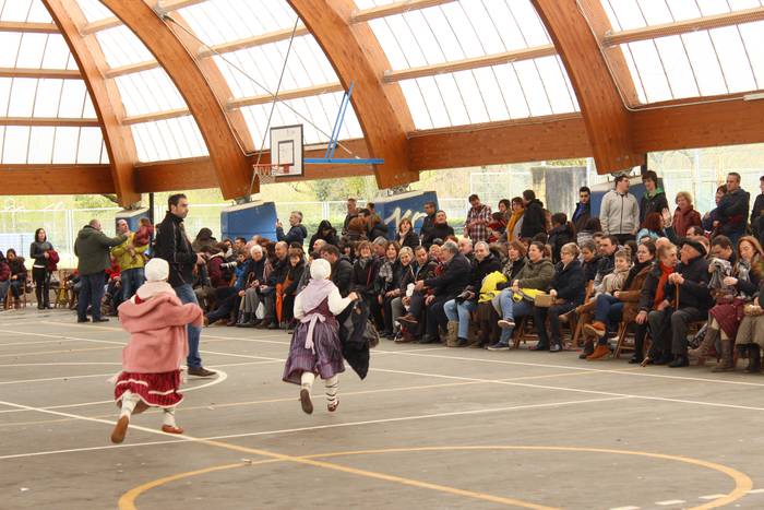 Dantzari Egunak herriguneko  12 1521466300853