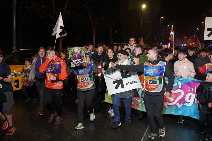 Aldarrikapenez eta pirotekni 148 1774615604956