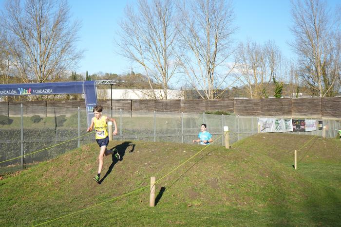 Amurrioko Nazioarteko Krosa  38 1766923397352