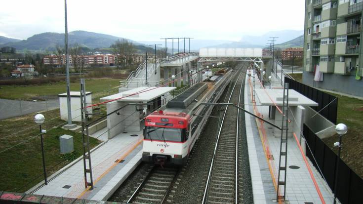 Lapurreta jazo da Iparralde geltokian, indarrez tira eginda