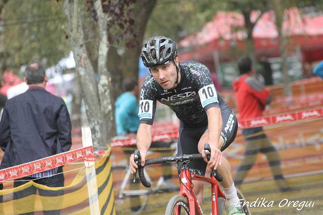 Nazioarteko Ziklokrosean esk 86 1509385522941