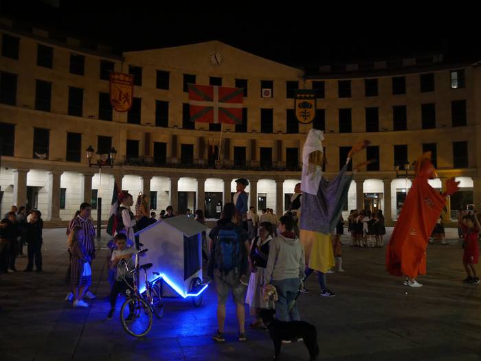 Dantza eta sua uztartu zitue 69 1661604343329