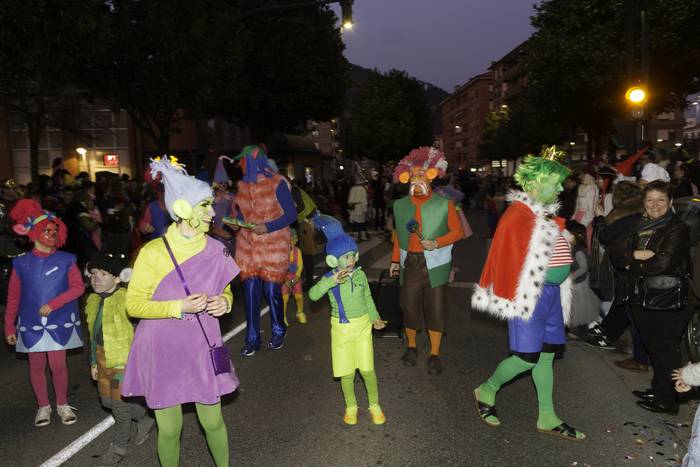 Mozorro koloretsuek ziprizti 51 1488187571867