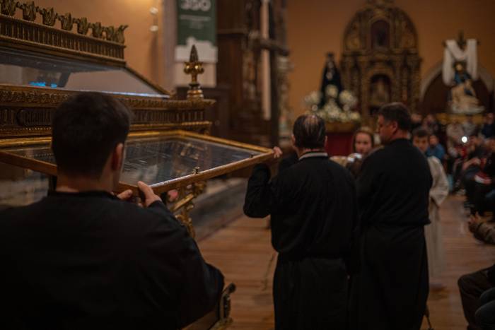 Gurutzetik jaitsi dute Urduñ 17 1775241179820