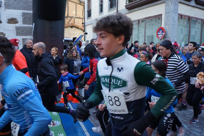 400 kirolarik parte hartu zu 32 1767282191377