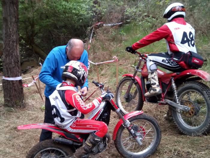 Hainbat motor gidari elkartu 15 1493565542822