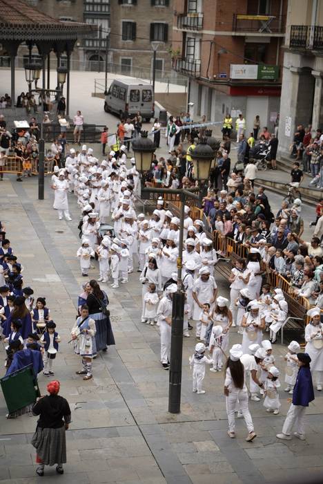 Hezkuntza komunitateak eman  4 1777063518807