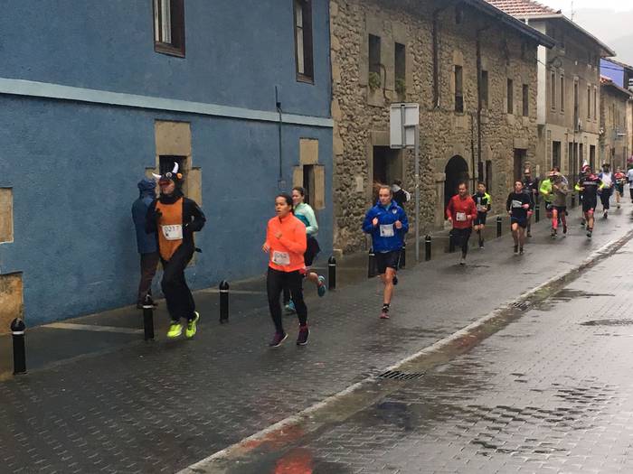 350 lagunetik gora batu dira 66 1514738508268