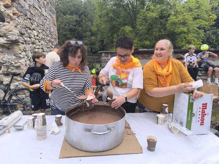 Auzo giroan gozatu dituzte M 28 1759049363932