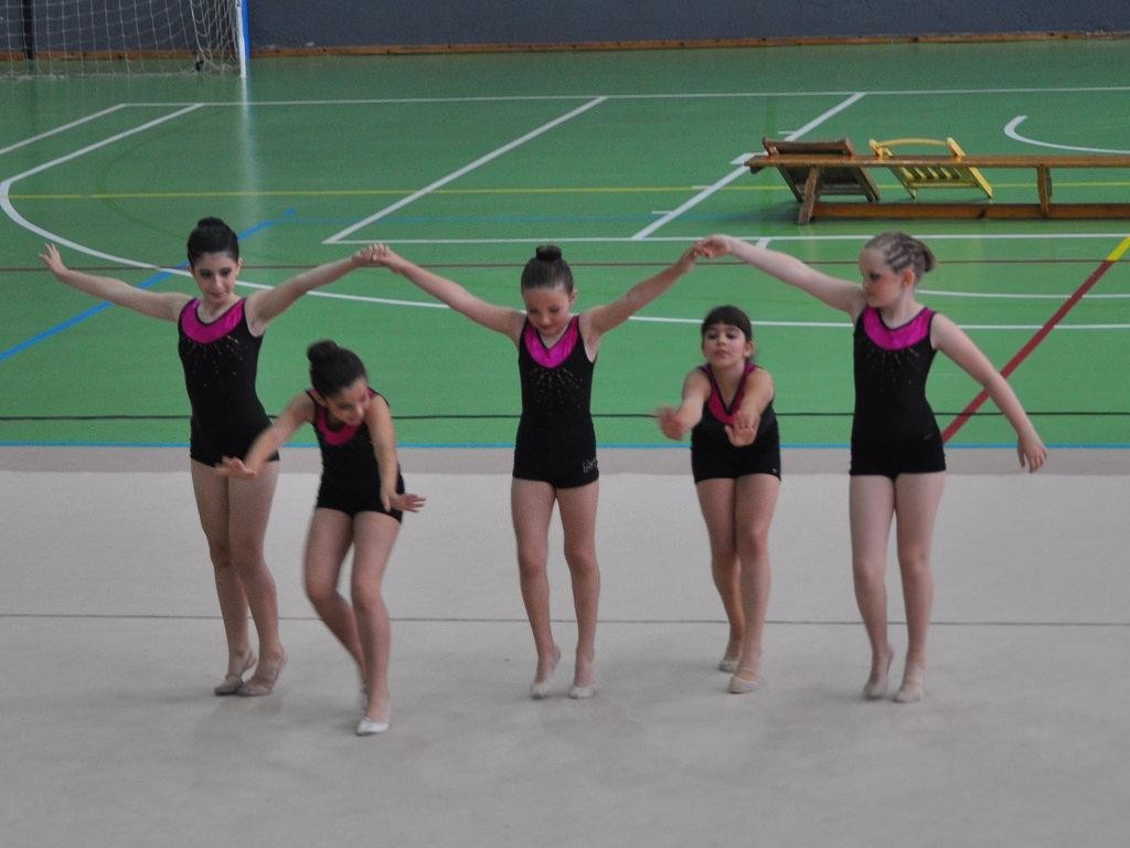 400 gimnasta elkartuko dira larunbatean Bañuetan, Aresketa taldeak antolatutako torneoan