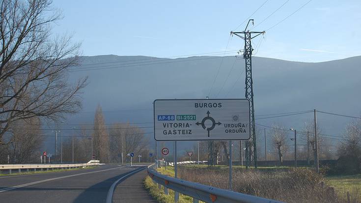 Kamioi batek blokeatu du tarte batez Urduña eta Burgos arteko errepidea, baina berriro irekirik dago bidea