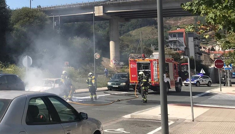 Auto bat erre zen atzo Gasteiz kalean
