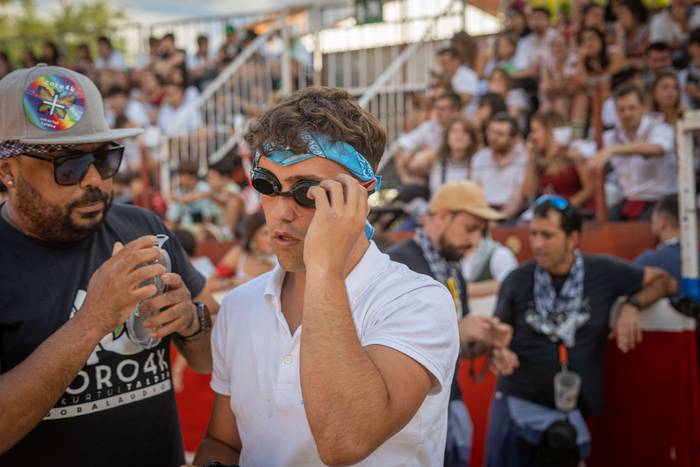 Zezen plaza lepo Muturreko H 40 1756414641639