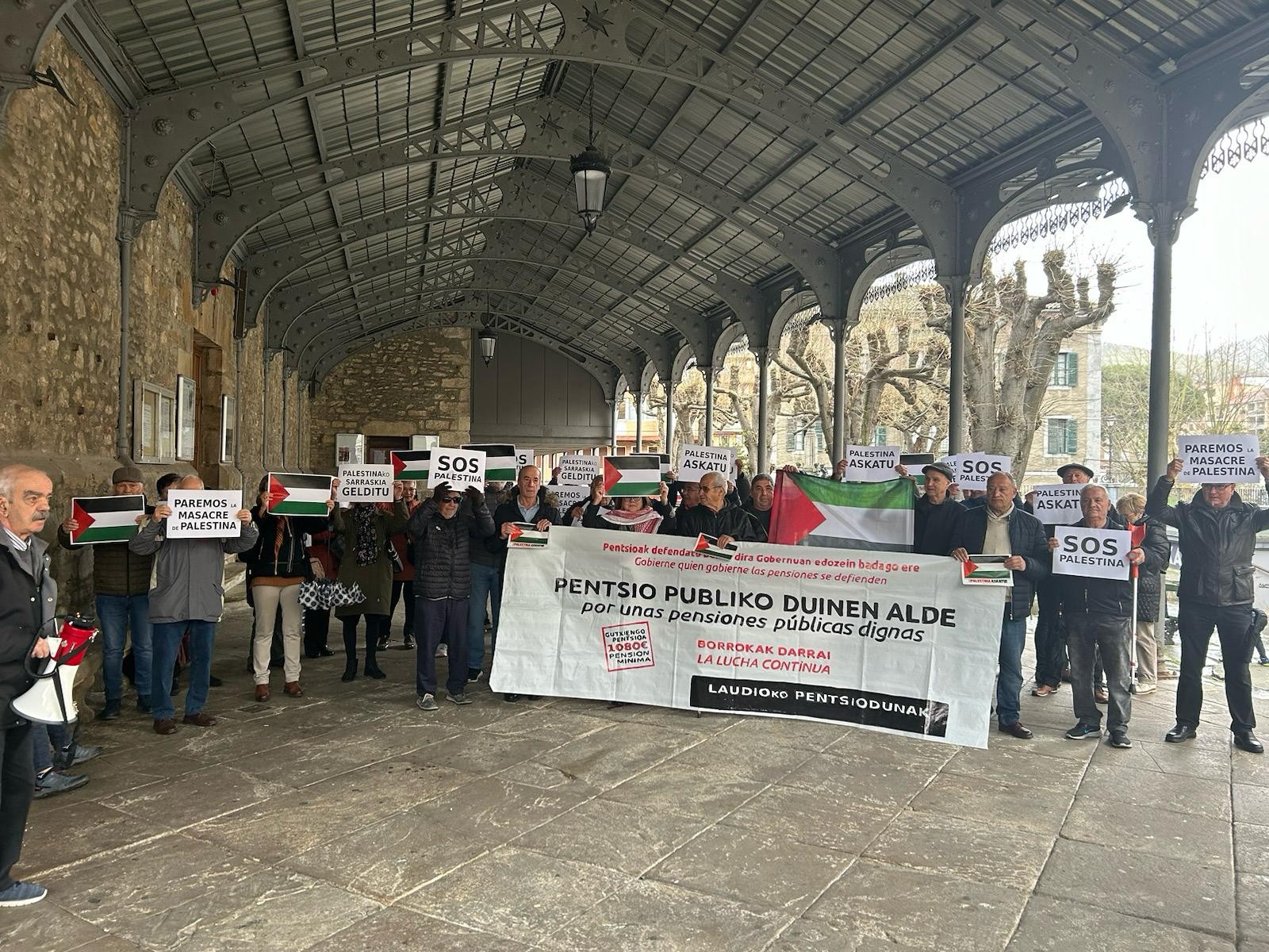 Sortzaileen bila ari dira Gazan hildakoak omentzeko otsailaren 24an egingo den ekimen herritarrerako