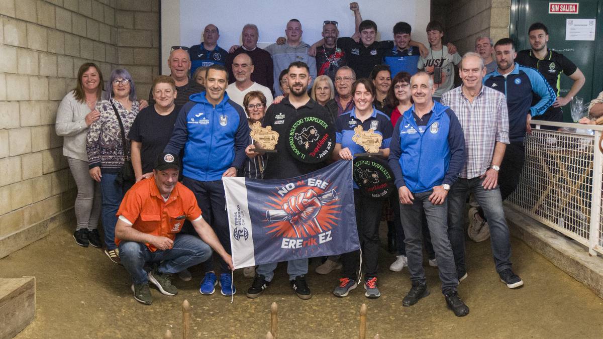 Bea Isasik eta Joseba Mirasek jantzi dute eskualdeko bolarien txapela