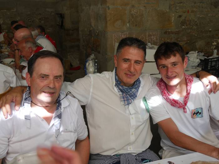 Belaunaldi anitzetako 330 Ko 171 1661699517929