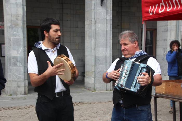 Azoka agroekologikoa ospatu  46 1556394232598