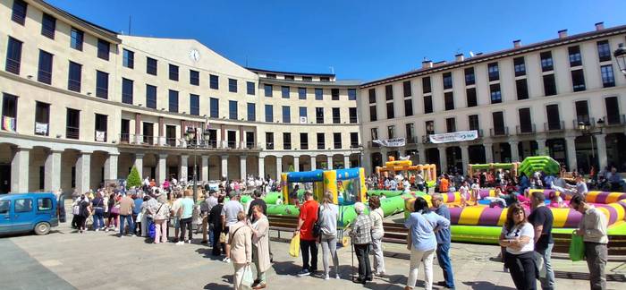 Modu arrakastatsuan hasi dir 16 1777309505881