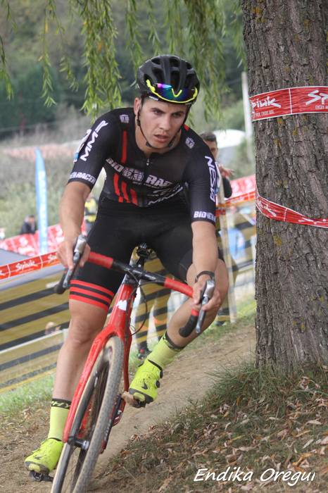 Nazioarteko Ziklokrosean esk 1 1509384780632