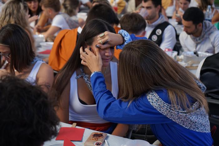 Jendetza batu da kuadrillen  80 1756403687933