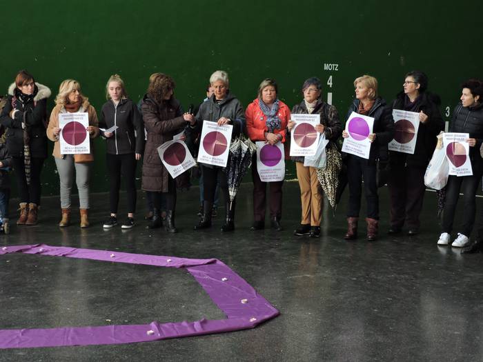 Aldarri ozena genero indarke 14 1511632425101