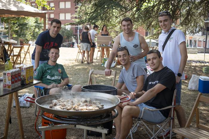 Paella txapelketarekin piztu 74 1754815717747