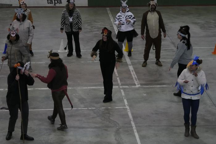 Desfilerik gabe, baina dantz 63 1770997258202