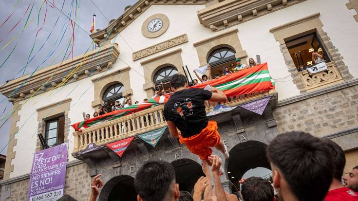 Lehertu da festa-giroa Amurrion, ospakizun herrikoiak eta Palestina aldarri