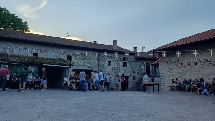 Eguraldi bikaina izan zuten  1 1779823389383