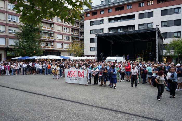 Ez da aurreikusten medikurik egotea Laudioko Etengabeko Arreta Gunean Txupinazo eta San Rokezar egunetan, LABek salatu duenez