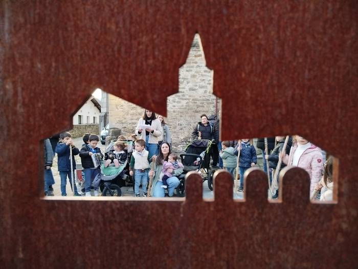 Agate Deunaren bezperak adin 63 1770303112352